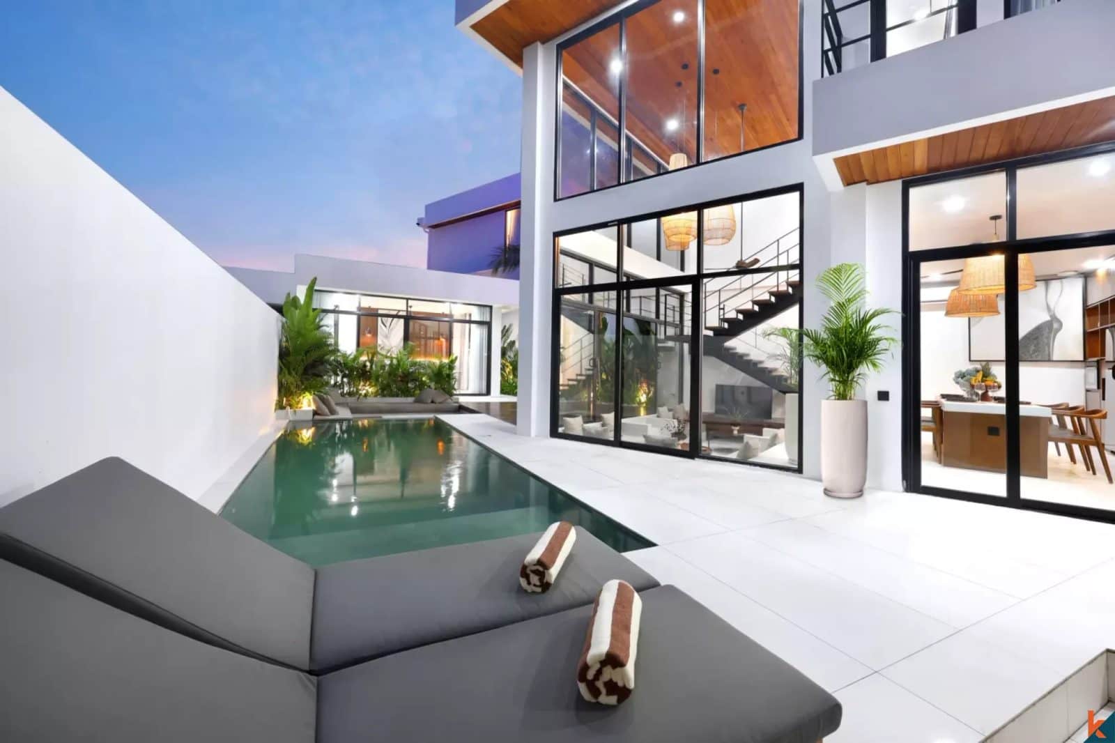 Modern multilevel property with ocean views for lease
