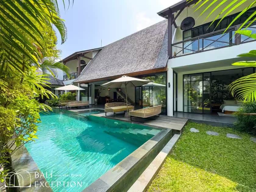 Bohemian 4 Bedroom Villa for Sale Leasehold in Pererenan