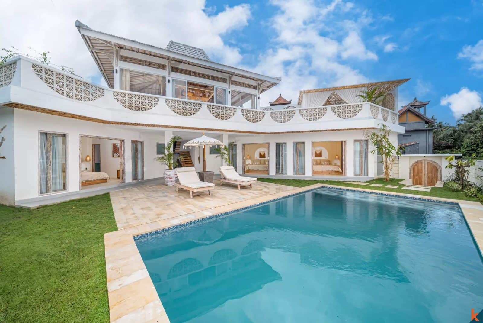 Tropical Elegance at Sunset 4 Bedroom Villa Oasis in Kaba Kaba