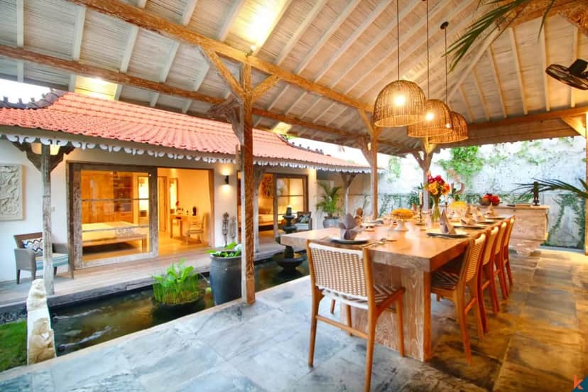 4-bedroom leasehold villa in Canggu — photo 3 of 5