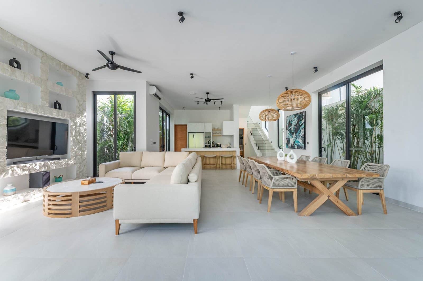 3-bedroom leasehold villa in Pererenan — photo 2 of 5