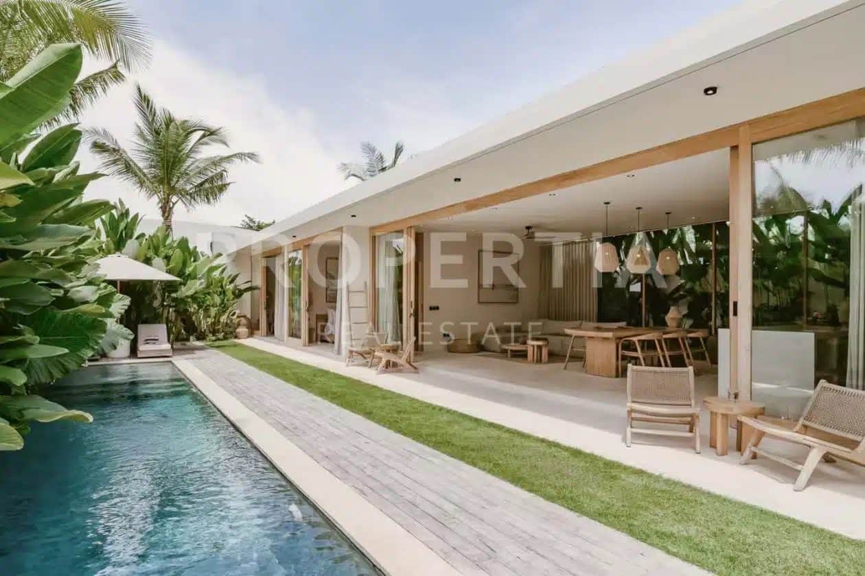 Move in Ready Villa Walking Distance to Padang Padang Beach