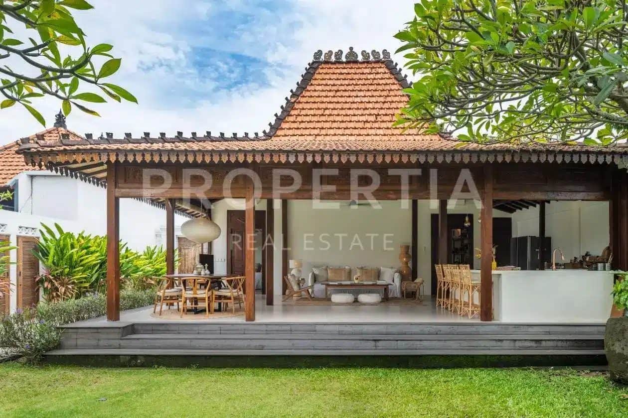 Timeless Joglo-inspired Villa Just Minutes From Pererenan Beach