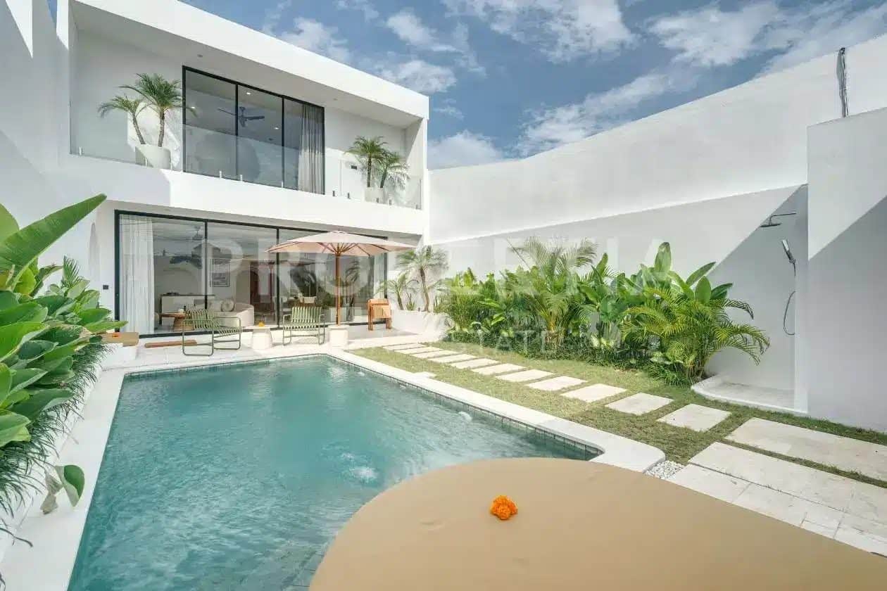 Serene Tropical Family Villa in Tumbak Bayuh