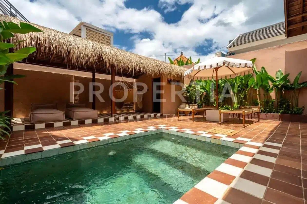 Charming Modern 2-Bedroom Villa in Kedungu