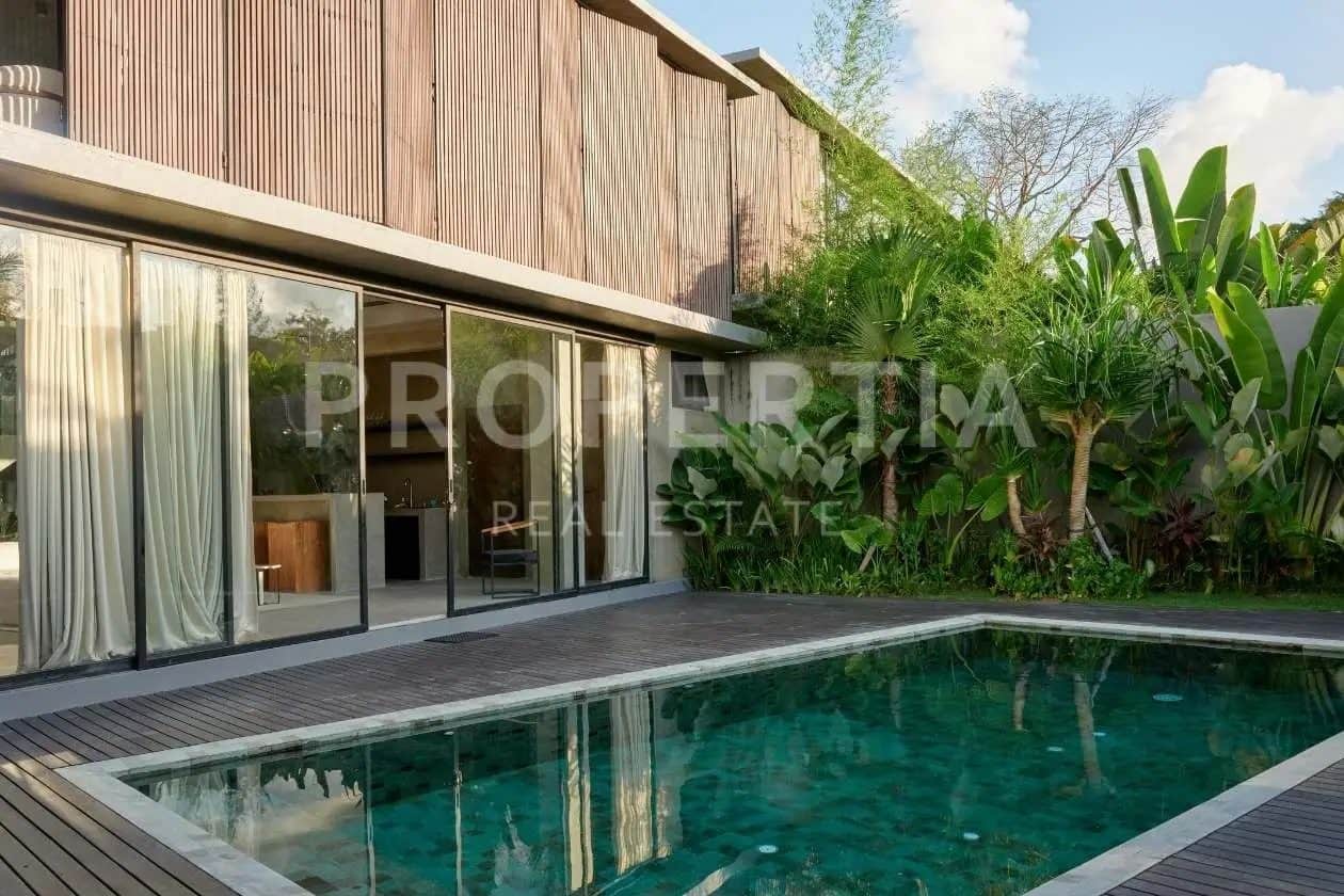 Move-in Ready Industrial Japandi Tropical Villa in Buduk