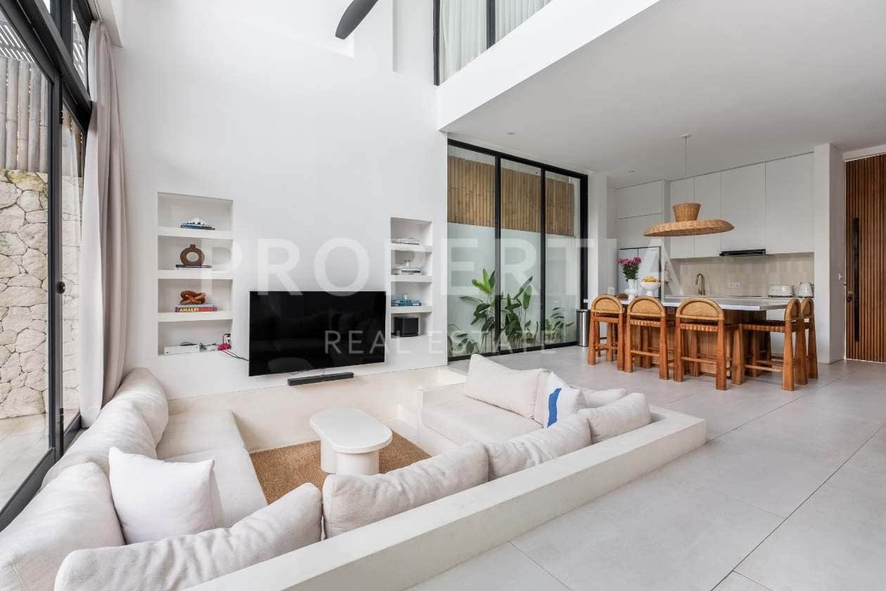 3-bedroom leasehold villa in Canggu — photo 4 of 5