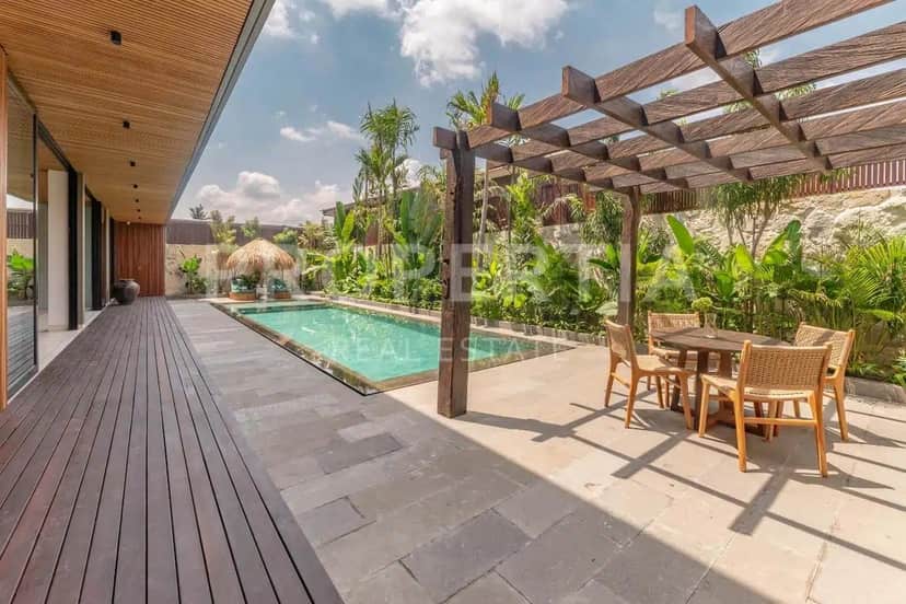 4-bedroom leasehold villa in Buduk/Mengwi — photo 3 of 5