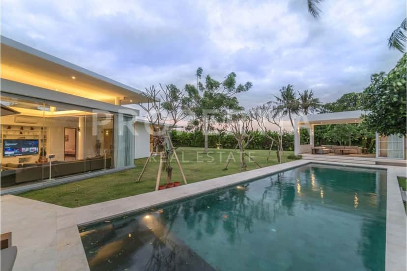 5-bedroom freehold villa in Canggu — photo 2 of 5