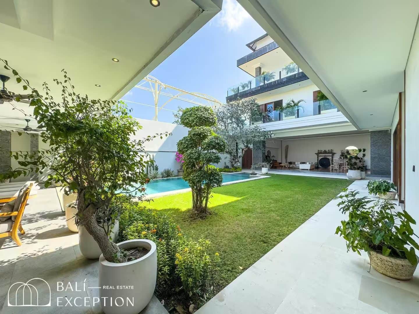 7-bedroom leasehold villa in Canggu — photo 2 of 5