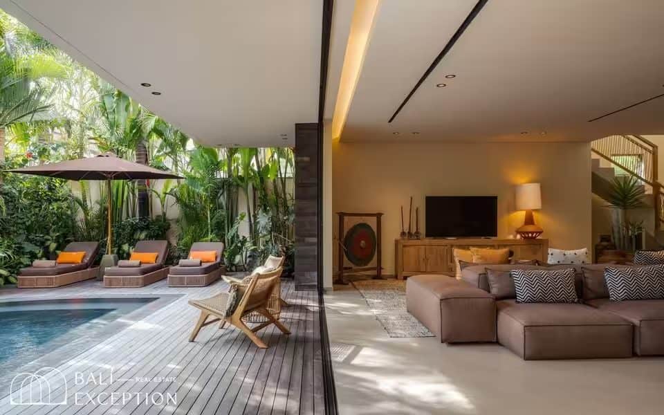 Ready Now 4 Bedroom Villa for Sale Leasehold in Berawa