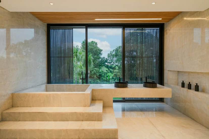 6-bedroom freehold villa in Pererenan — photo 5 of 5