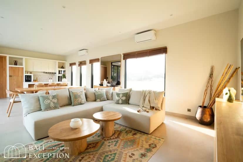 3-bedroom leasehold villa in Kerobokan — photo 2 of 5