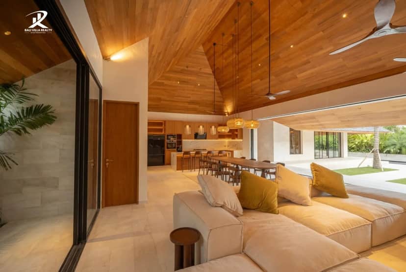 5-bedroom leasehold villa in Pererenan — photo 5 of 5
