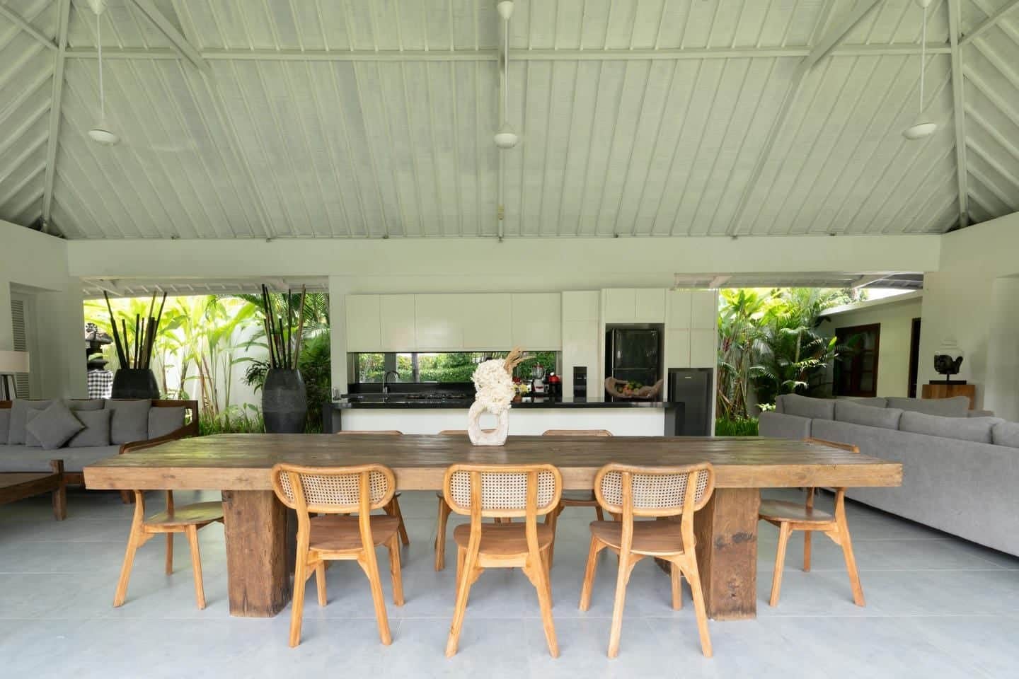 3-bedroom leasehold villa in Canggu — photo 3 of 5