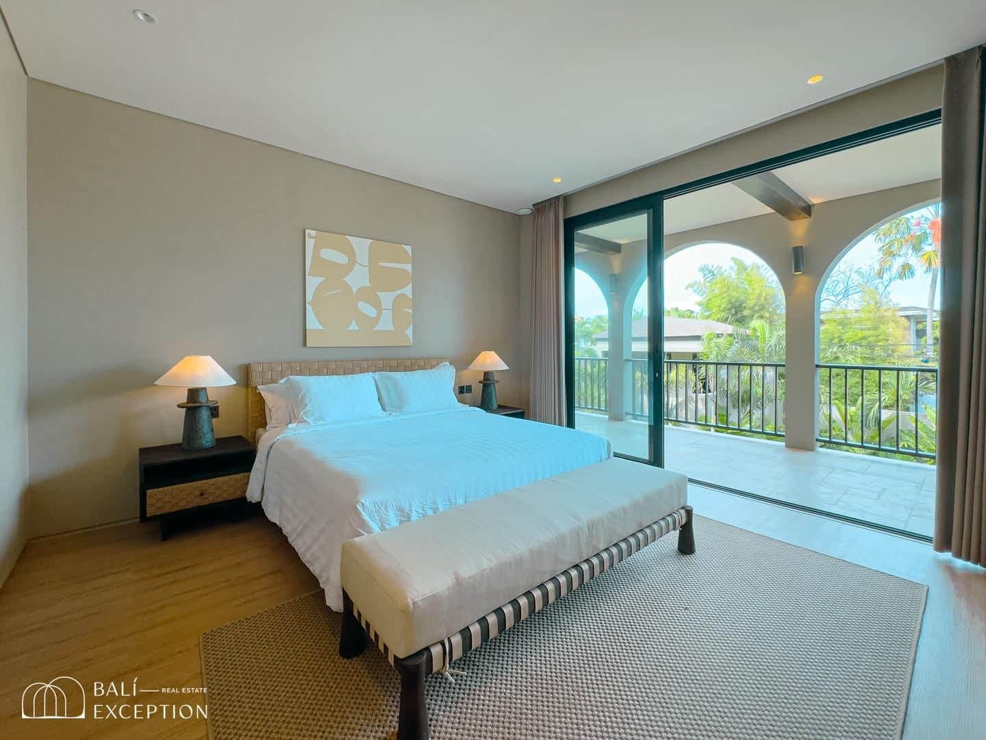5-bedroom leasehold villa in Canggu — photo 4 of 5