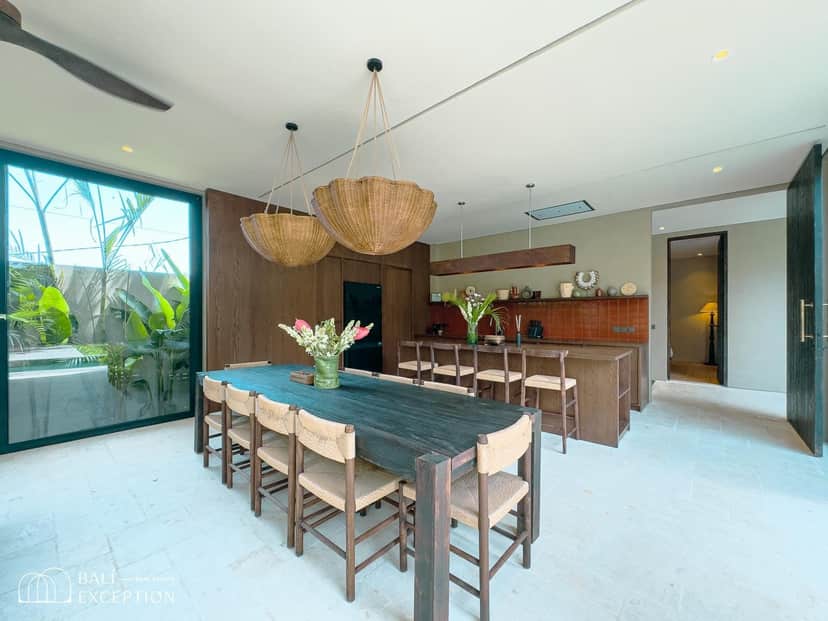 5-bedroom leasehold villa in Canggu — photo 3 of 5