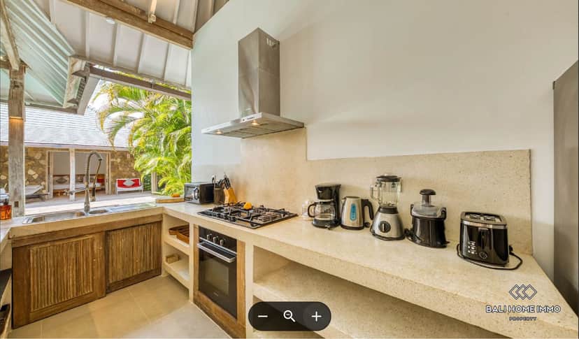 4-bedroom leasehold villa in Seminyak — photo 4 of 5