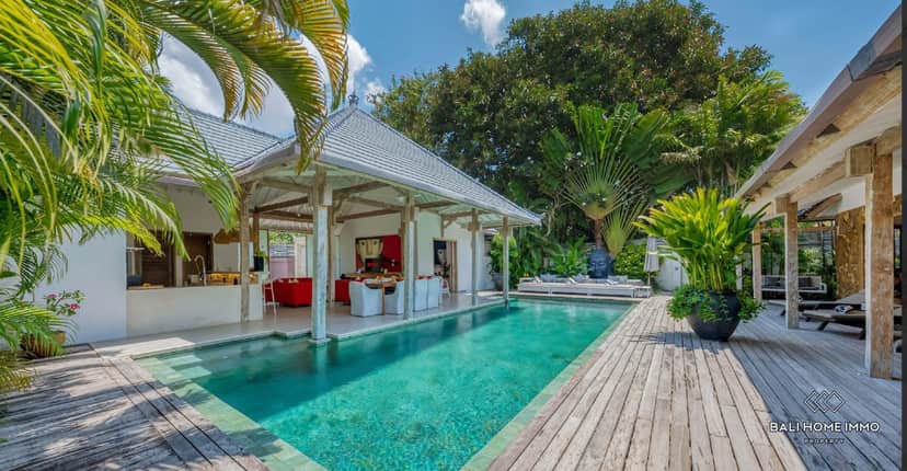 4-bedroom leasehold villa in Seminyak — photo 2 of 5