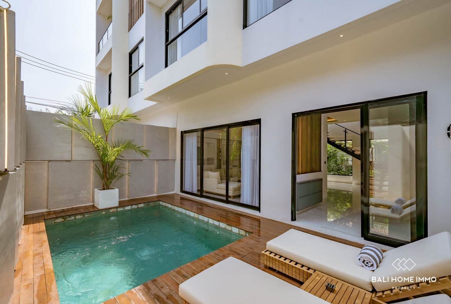 Modern Tropical 3 bedroom Villa for sale in Umalas - RF11623A