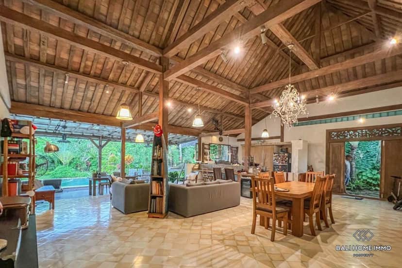 5-bedroom leasehold villa in Umalas — photo 2 of 5