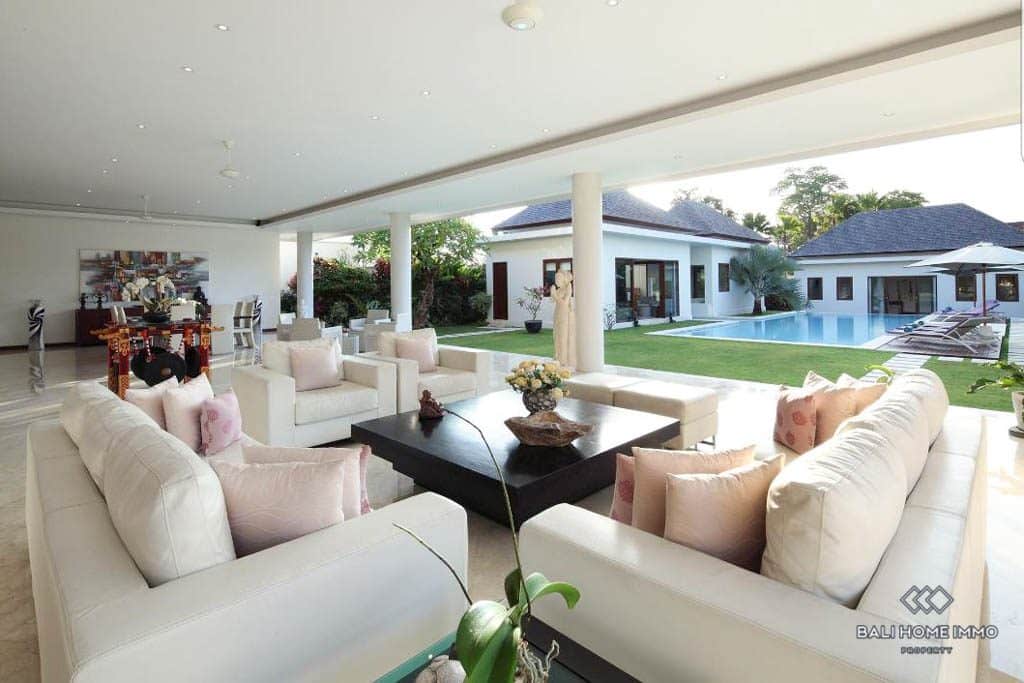 5-bedroom freehold villa in Canggu — photo 5 of 5