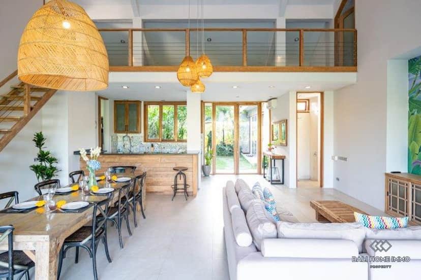 5-bedroom leasehold villa in Canggu — photo 2 of 5