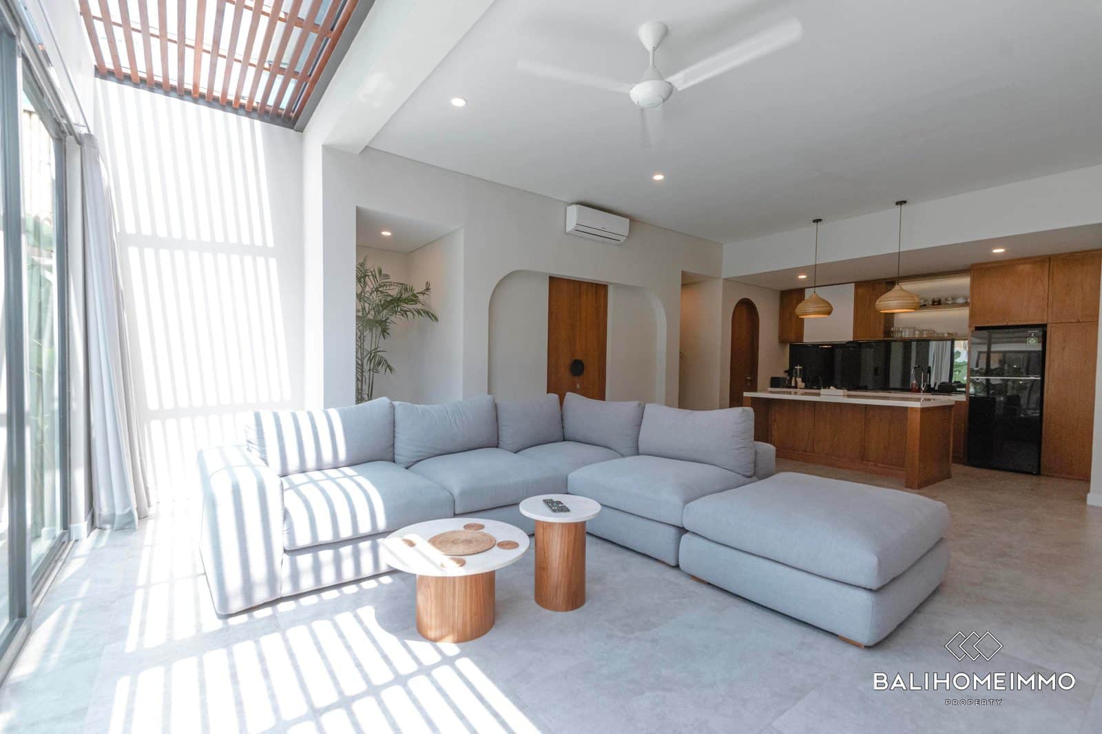 4-bedroom leasehold villa in Canggu — photo 4 of 5