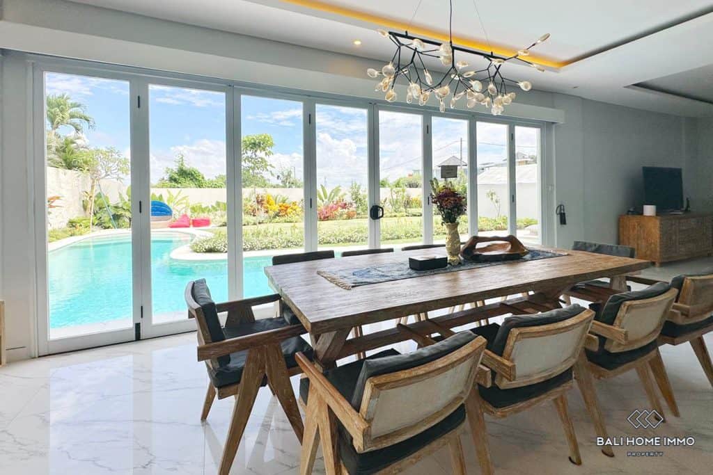 5-bedroom freehold villa in Seseh/Cemagi — photo 2 of 5
