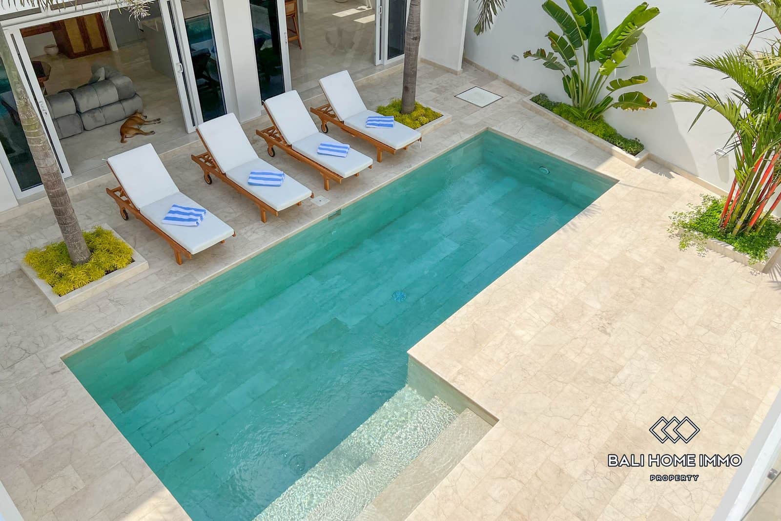 4-bedroom leasehold villa in Pererenan — photo 2 of 5