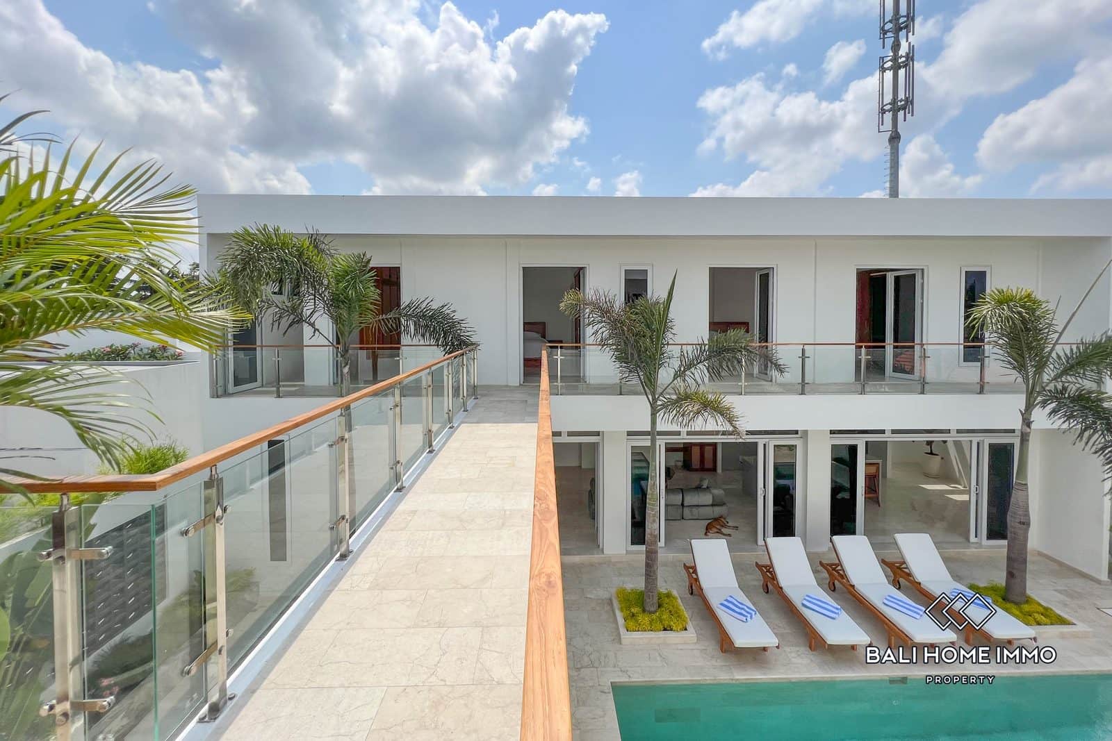 4-bedroom leasehold villa in Pererenan — photo 3 of 5
