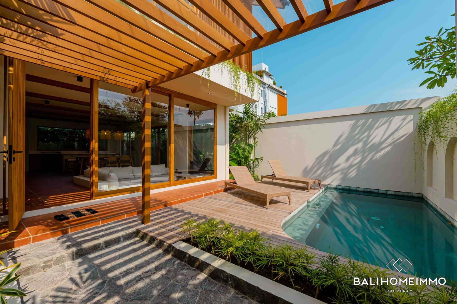 3-bedroom leasehold villa in Canggu — photo 2 of 5