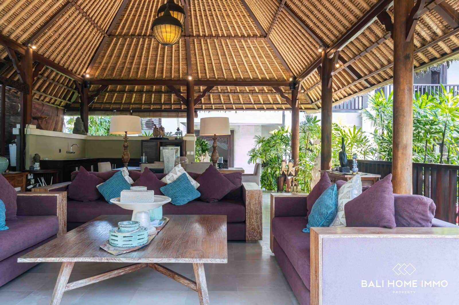4-bedroom freehold villa in Pererenan — photo 3 of 5