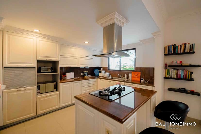 4-bedroom freehold villa in Ungasan — photo 4 of 5