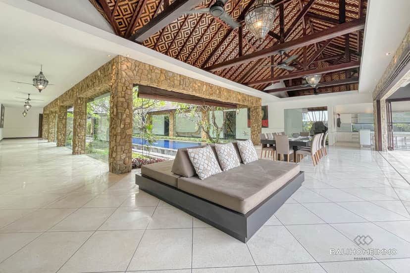 5-bedroom freehold villa in Seminyak — photo 5 of 5