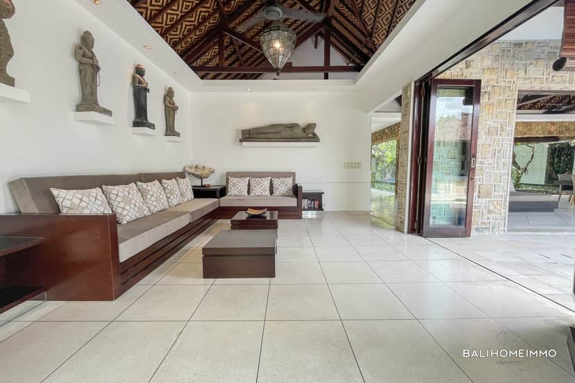 5-bedroom freehold villa in Seminyak — photo 4 of 5