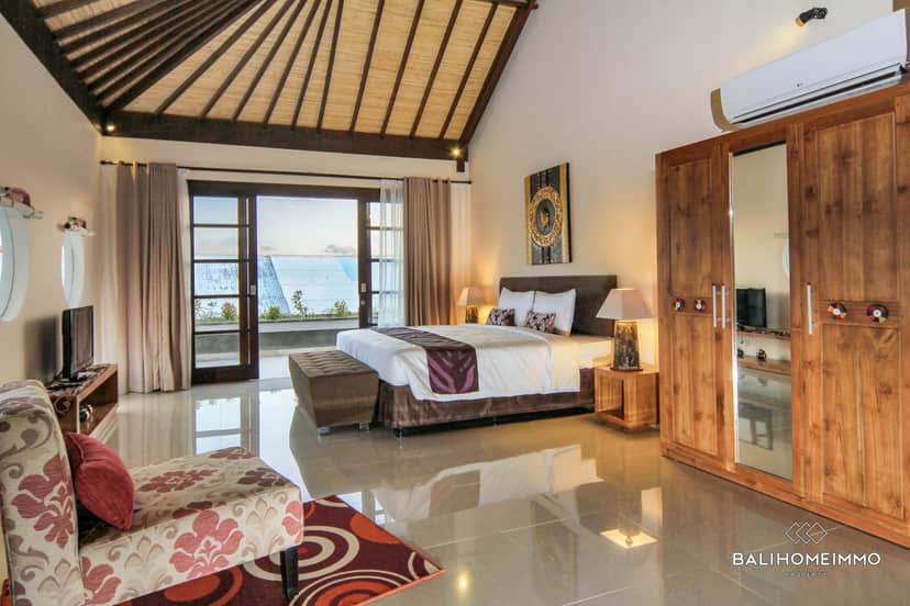 4-bedroom leasehold villa in Kerobokan — photo 4 of 5