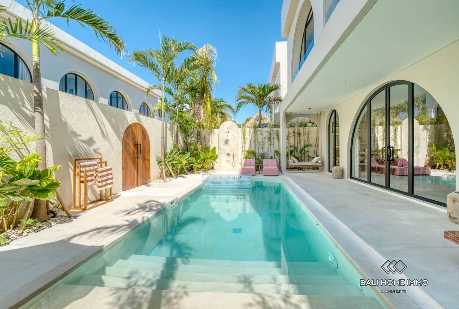 Mediterranean 2 Bedroom Villa for Sale and Rent in Uluwatu Padang-padang - Rf1885a
