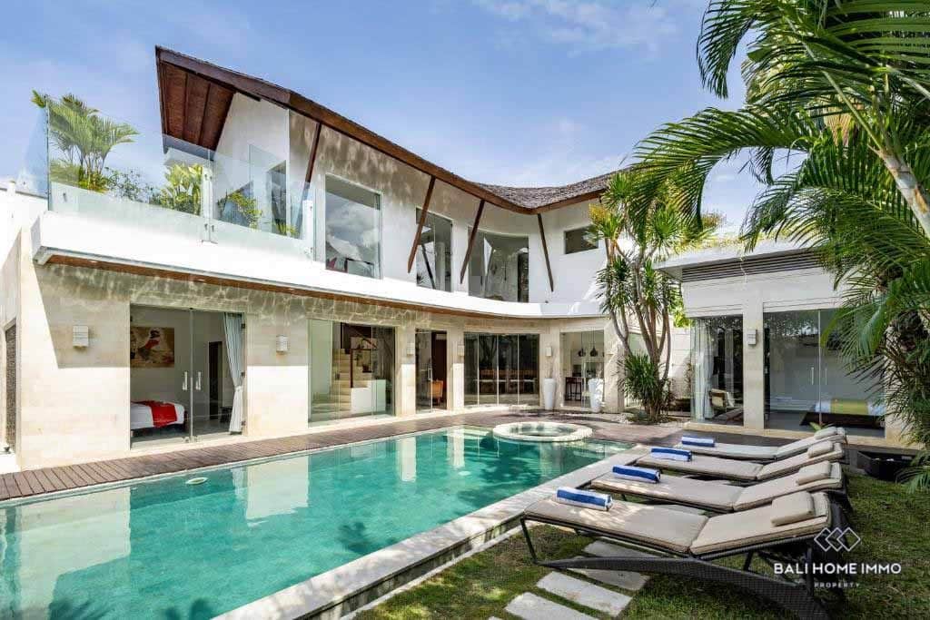 Splendid 4 Bedroom Villa for Sale in Bali Petitenget