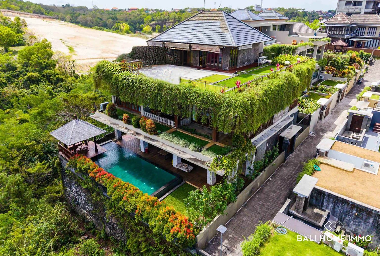 Ocean view 6+1 bedroom villa for sale and rent in Bali Uluwatu - RF2863A