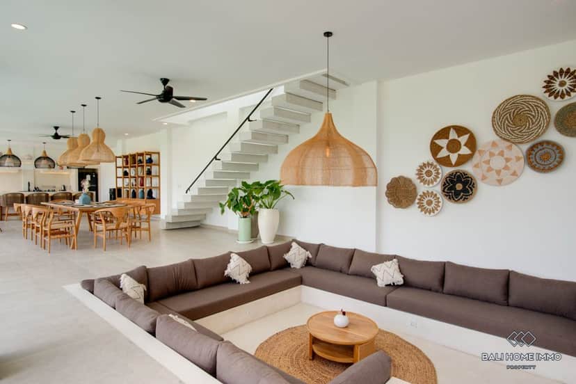 5-bedroom leasehold villa in Canggu — photo 2 of 5