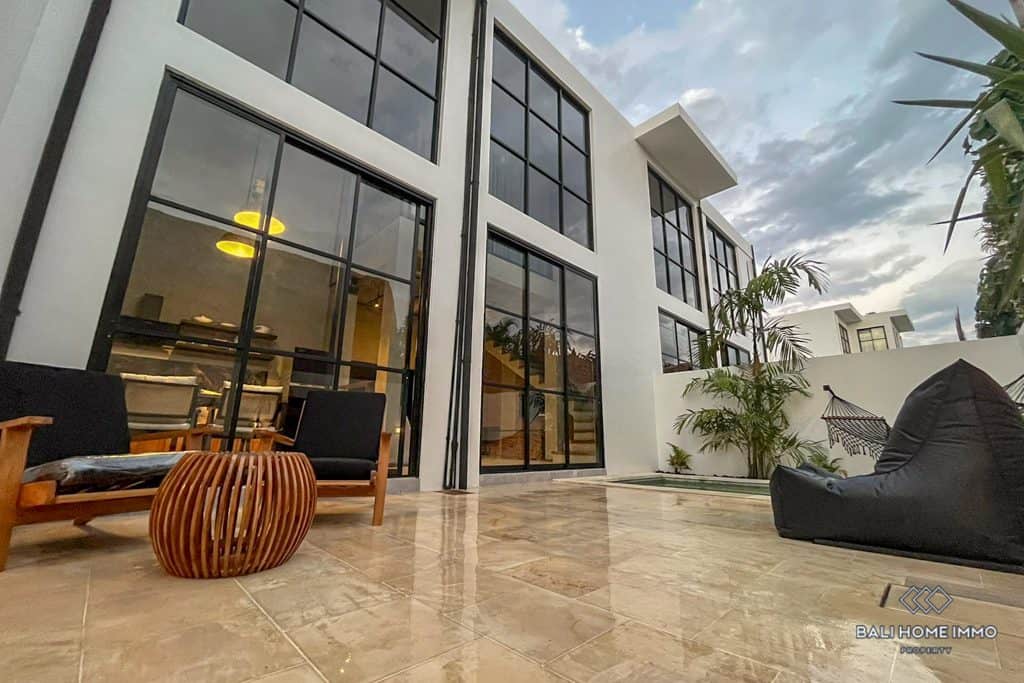 Modern 1 Bedroom Villa for Rent in Pererenan Bali - RF3249A