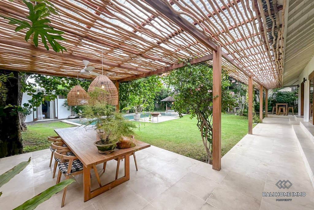 5-bedroom leasehold villa in Umalas — photo 2 of 5