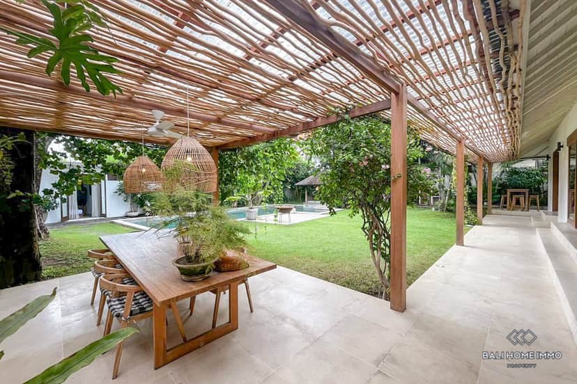 5-bedroom leasehold villa in Umalas — photo 2 of 5