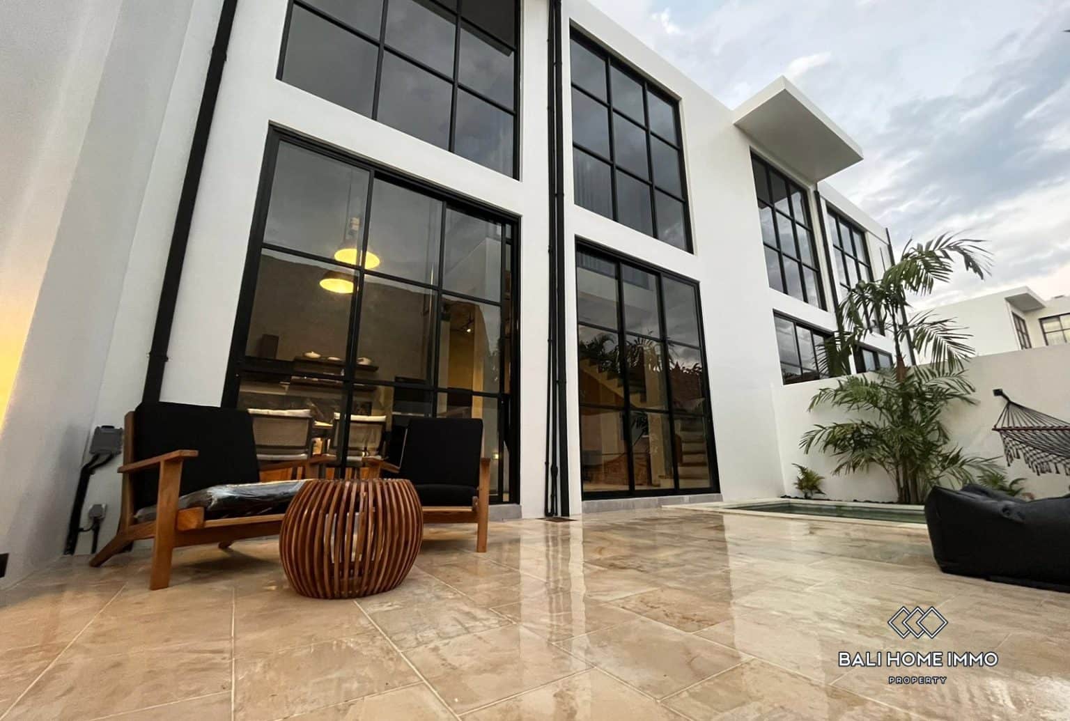 1 Bedroom modern villa for sale in Bali Pererenan north side