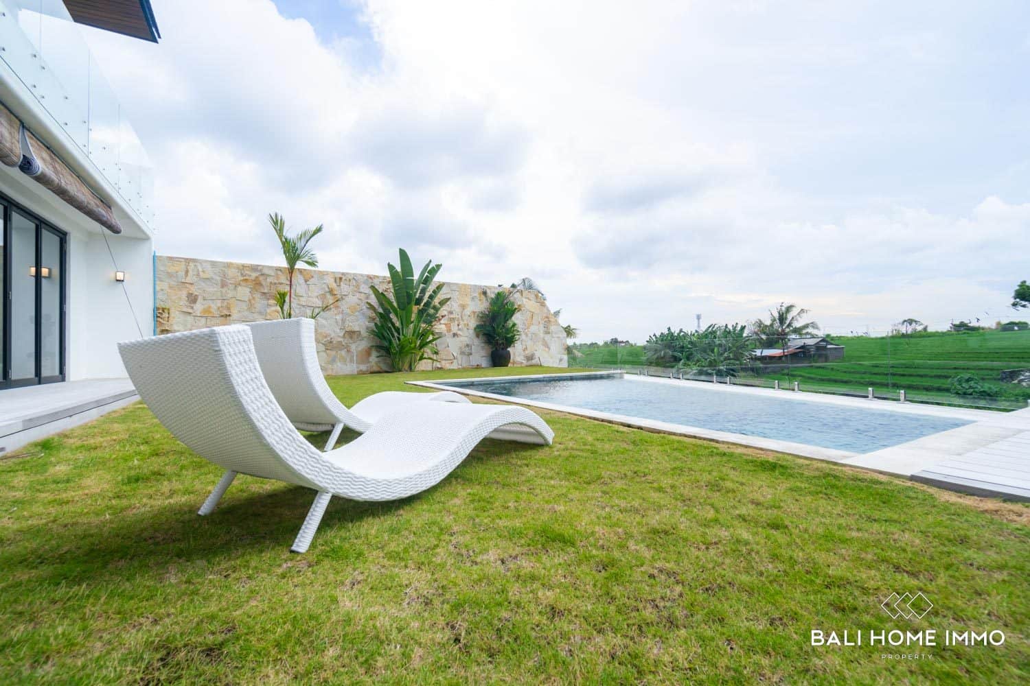 4-bedroom leasehold villa in Canggu — photo 3 of 5