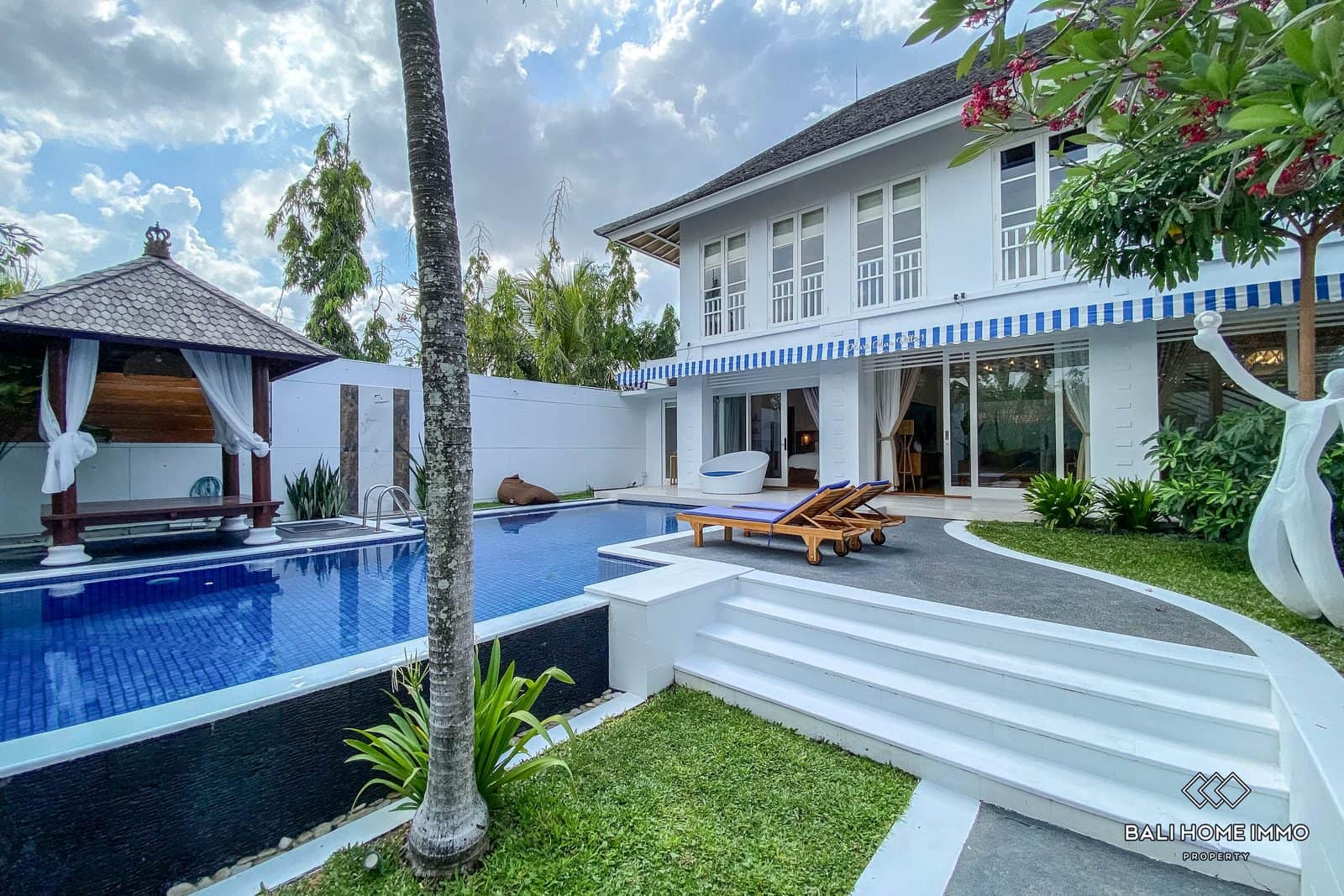 Well designed 3 Bedroom villa for Sale and Rent in Bali Umalas