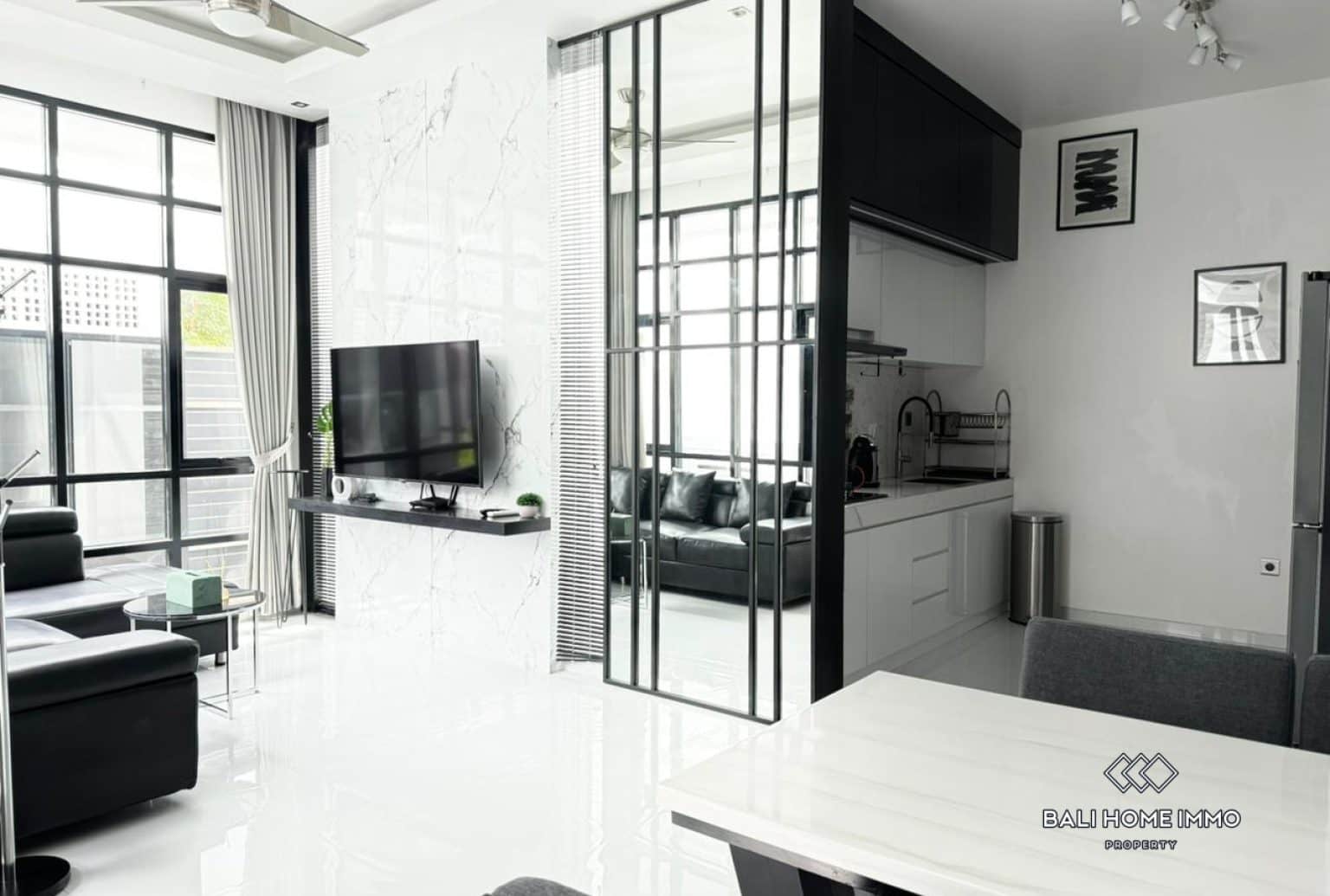 2-bedroom freehold villa in Kerobokan — photo 2 of 5