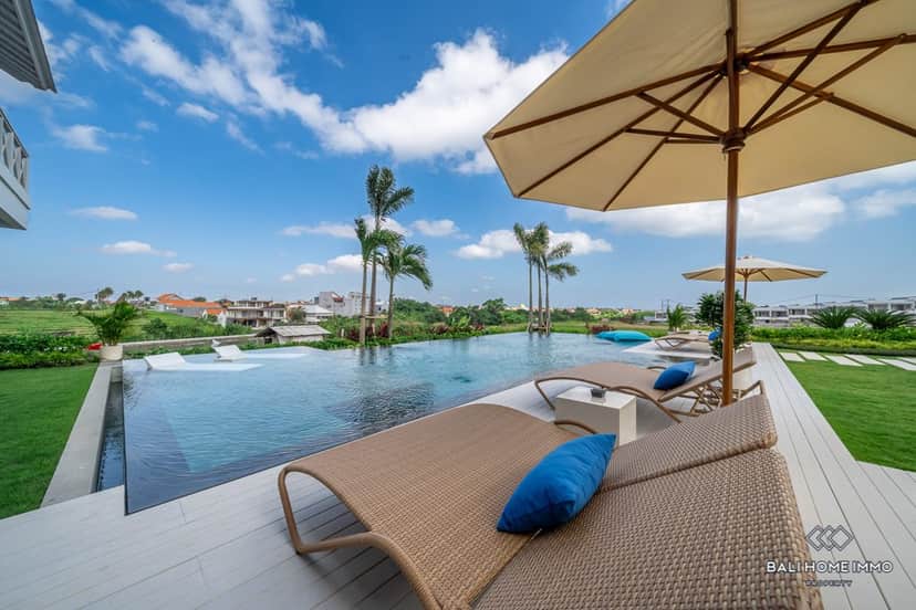 4-bedroom leasehold villa in Canggu — photo 3 of 5
