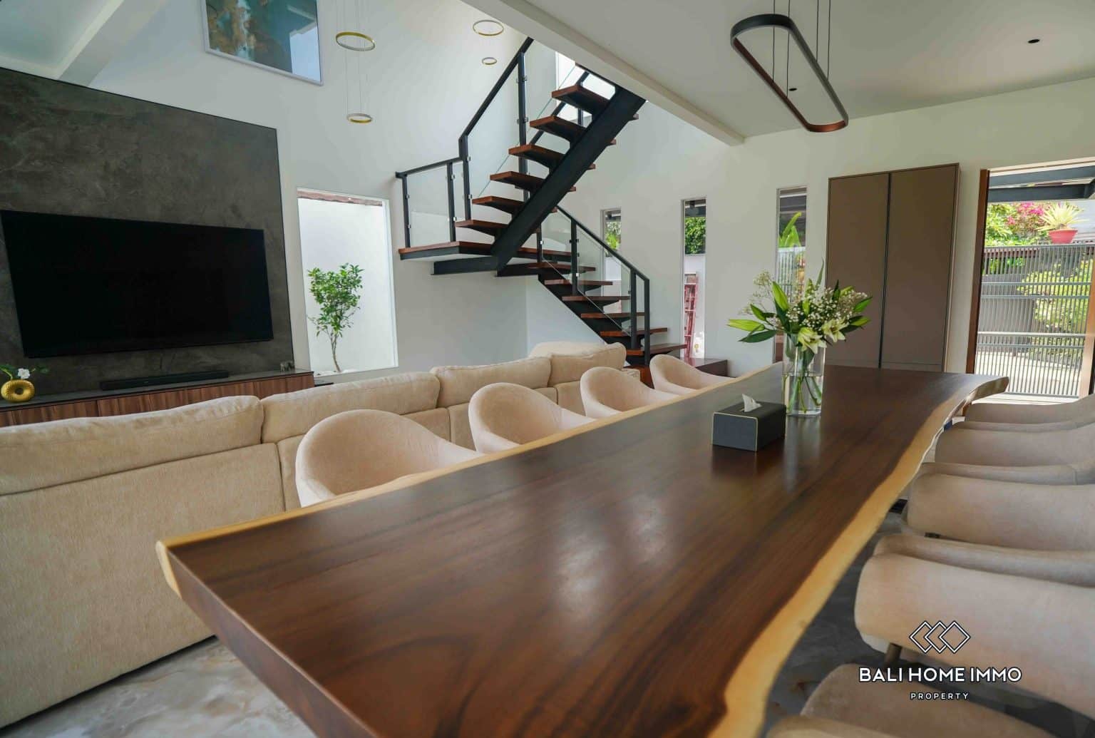 5-bedroom leasehold villa in Canggu — photo 5 of 5